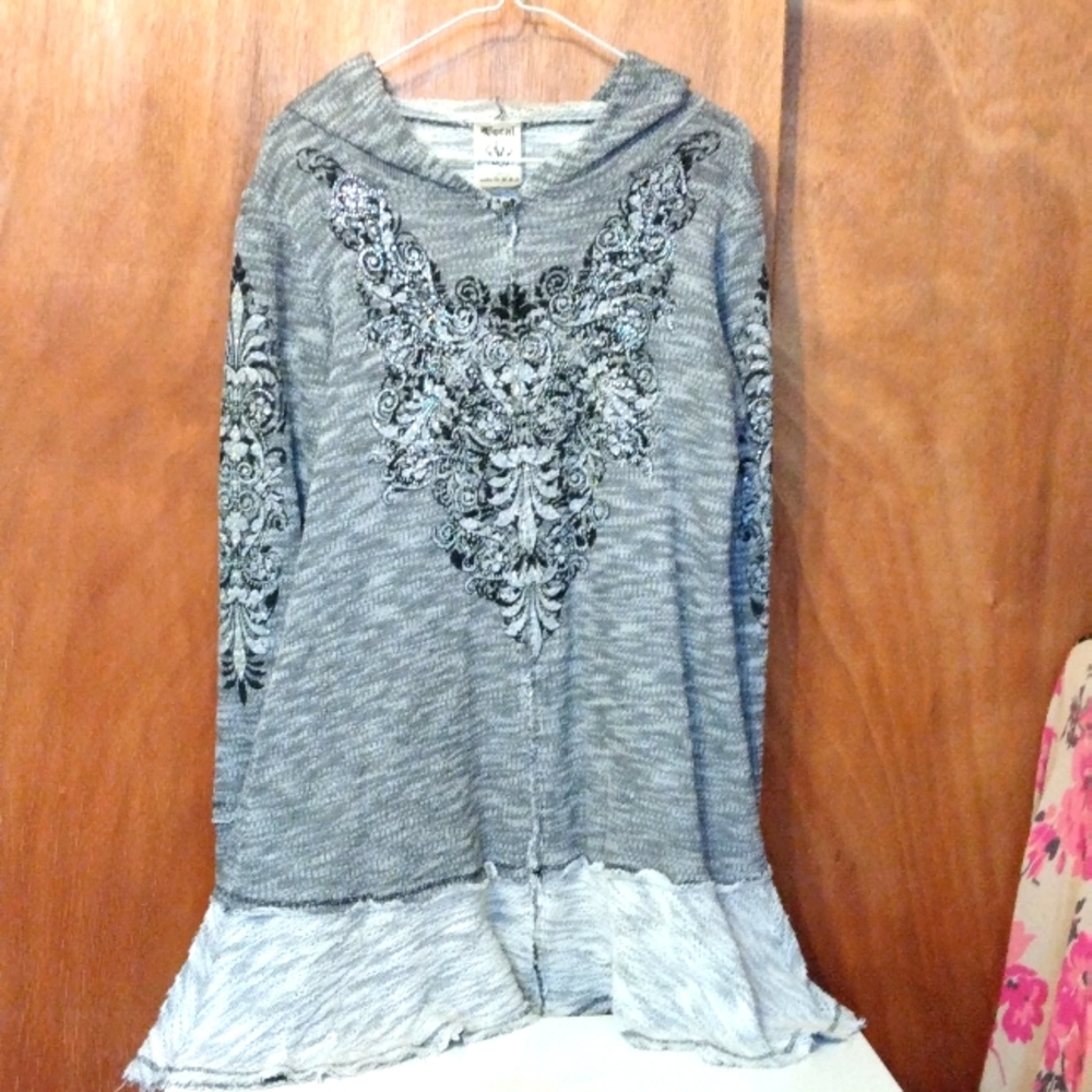 Vocal tunic fully embellished sequin tunic